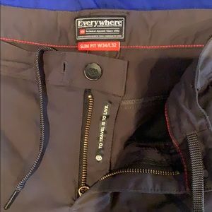 686 Durable Stretch Pants with plenty of pockets!